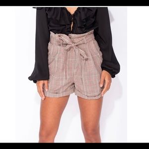 Self belt shorts